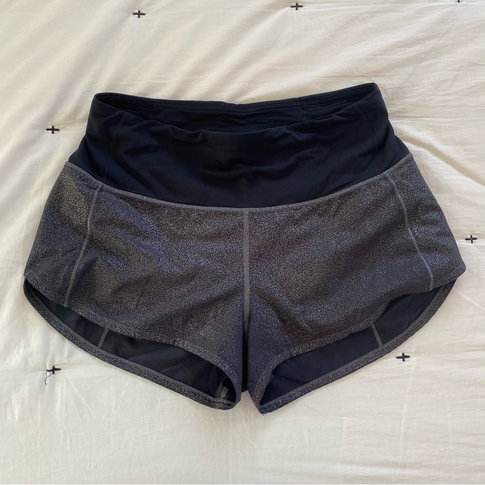 Lululemon Speed Up Short HiRise 2.5"Luminosity Foil Print Black Silver/Black Sz6